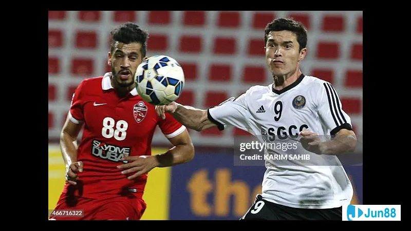 นักเตะ Al Ahli โจมตีอย่างรุนแรงต่อแนวรับของ Nasaf Qarshi